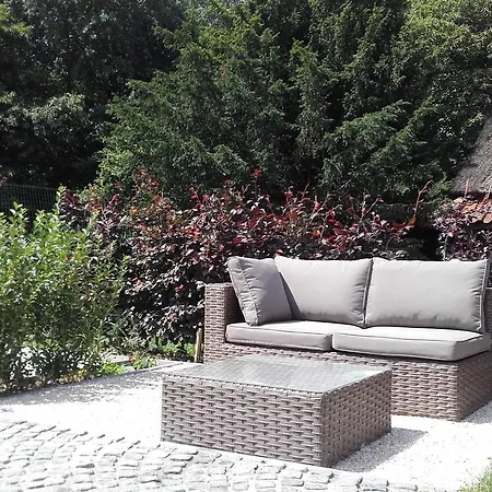Authentic With Trampoline Casa vacanze Poperinge